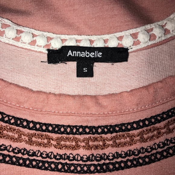 Annabelle Dusty Rose Embroidered Shoulder Cutout Blouse oversized Size Small - Picture 12 of 16